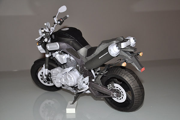 http://www.girardier.fr/blog/public/yamaha37.jpg